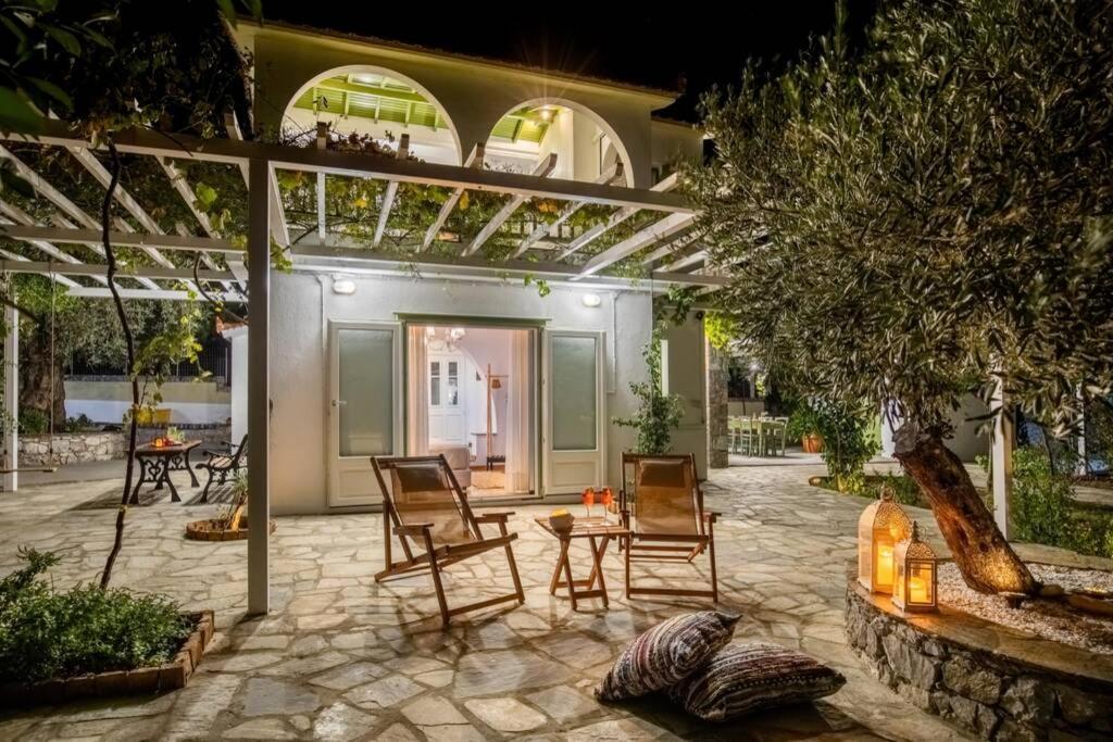 Nina-Myrtia Countryside House Skopelos Ditropo Extérieur photo